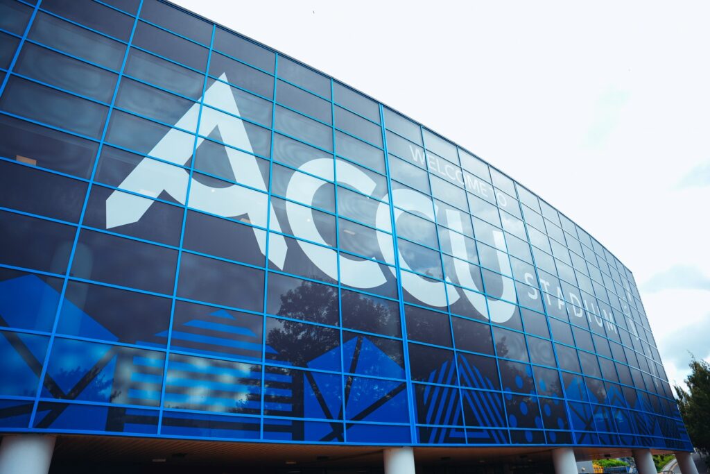 stadium hypnosis show